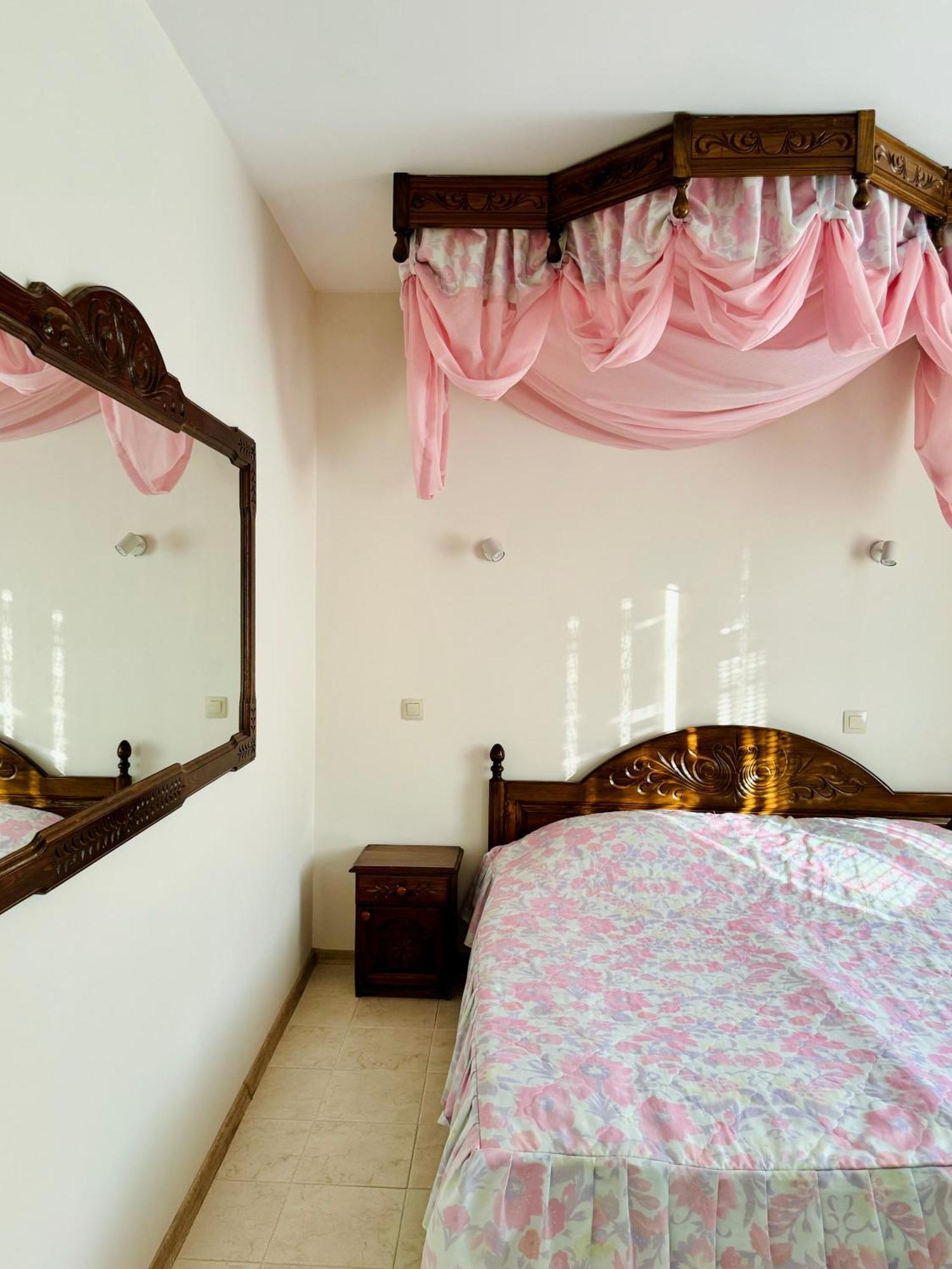 פטריך Elena Hotel מראה חיצוני תמונה